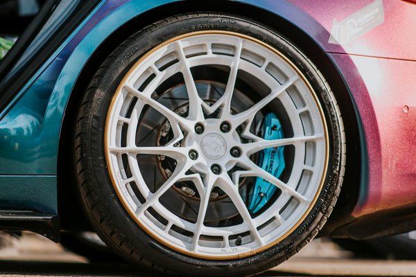 Le livre rouge de la moto de collection : guide de prix